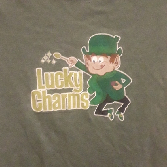 Steve & Barry Lucky Charms short sleeve tee shirt - Picture 2 of 7